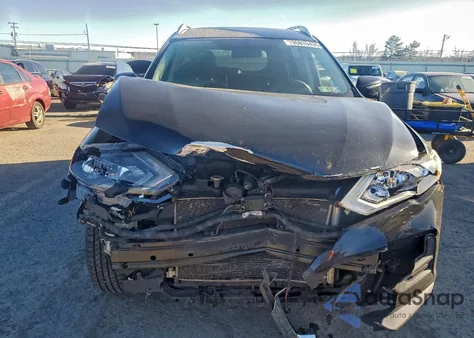 2017 Nissan Rogue S z USA, uszkodzony, nr VIN KNMAT2MV0HP578602